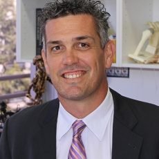 Dr-Darren-Marchant